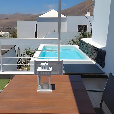 Amanecer 4 Villa Яйса Екстериор снимка
